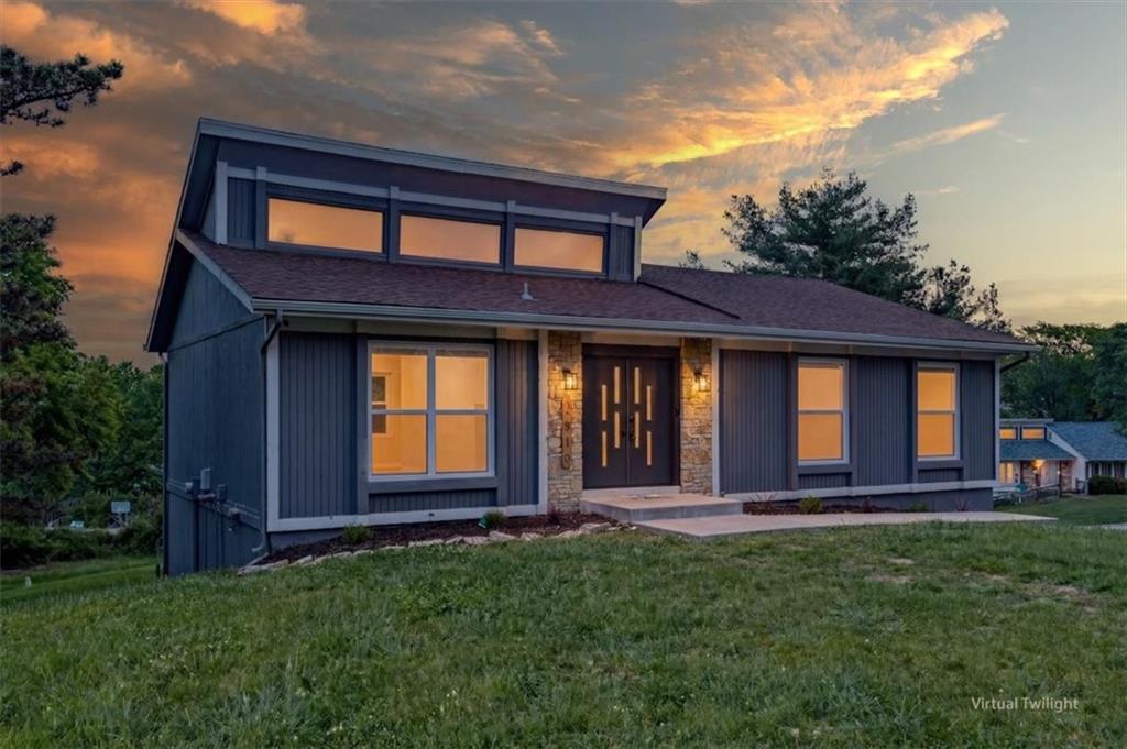 Listing Photo MLS #HMS2616350
