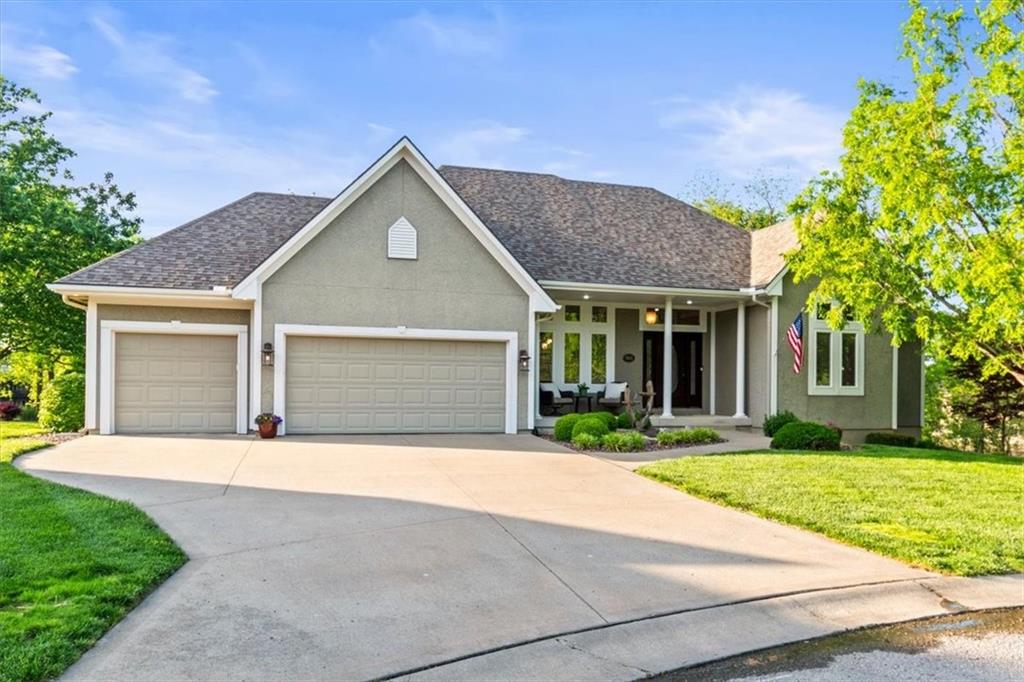 Listing Photo MLS #HMS2616380