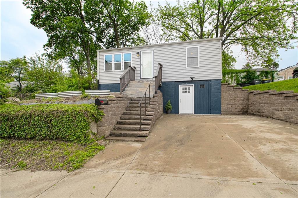 Listing Photo MLS #HMS2616384