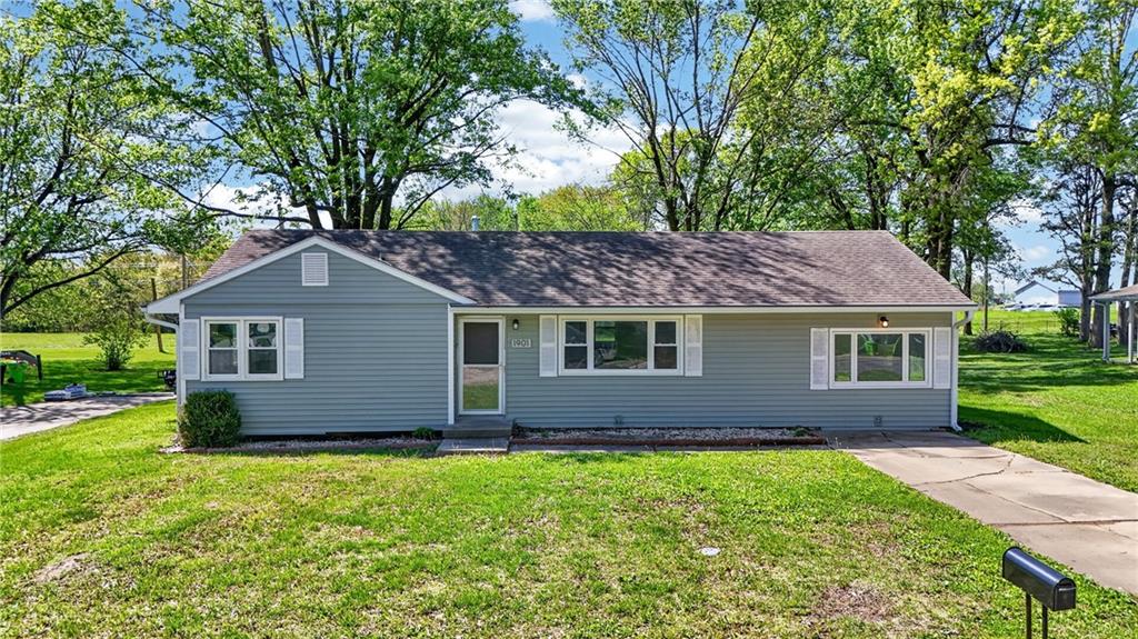 Listing Photo MLS #HMS2616477