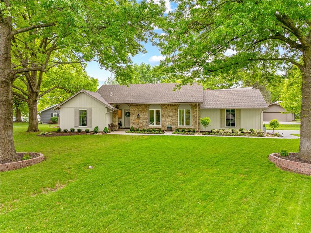 Listing Photo MLS #HMS2616524