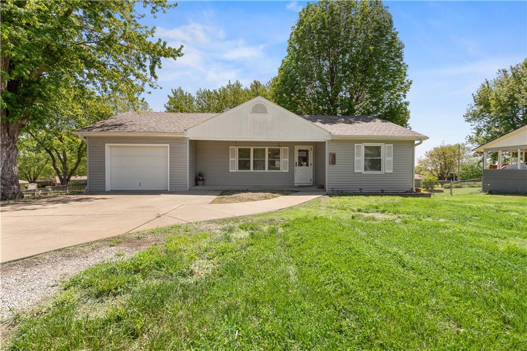 Listing Photo MLS #HMS2616537