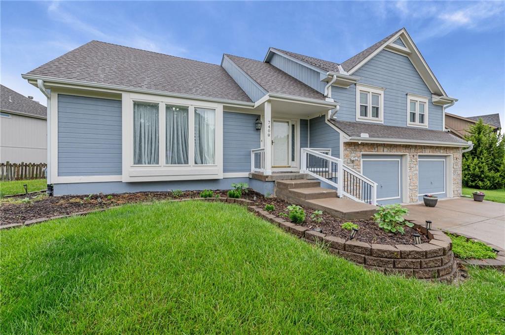 Listing Photo MLS #HMS2616589