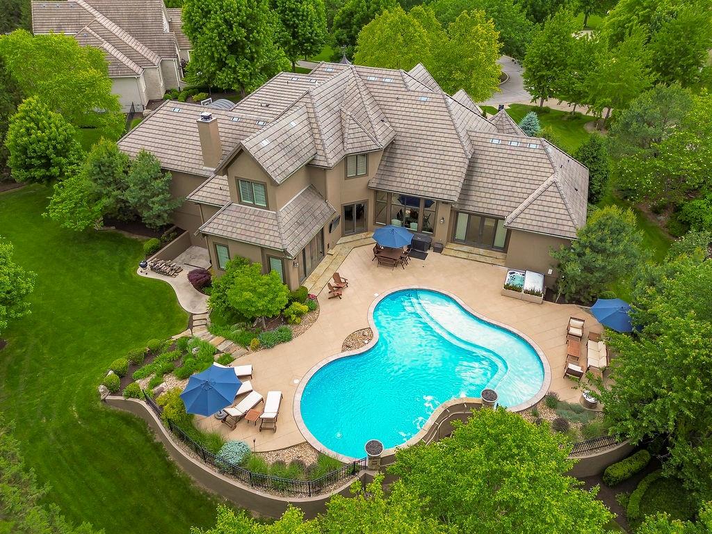 Listing Photo MLS #HMS2616595