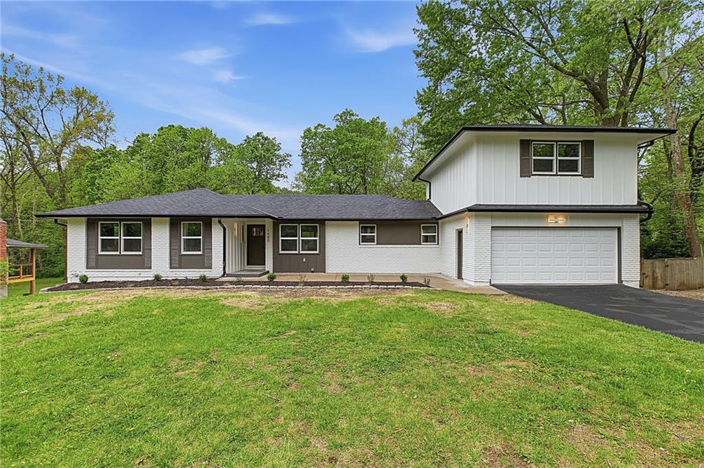 Listing Photo MLS #HMS2616698