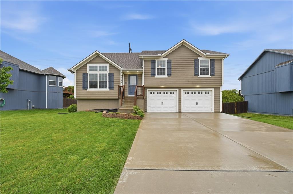 Listing Photo MLS #HMS2616766