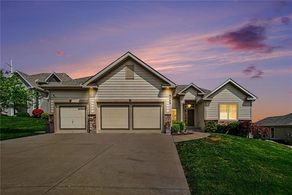 Listing Photo MLS #HMS2616769