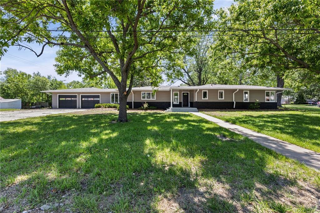 Listing Photo MLS #HMS2616799