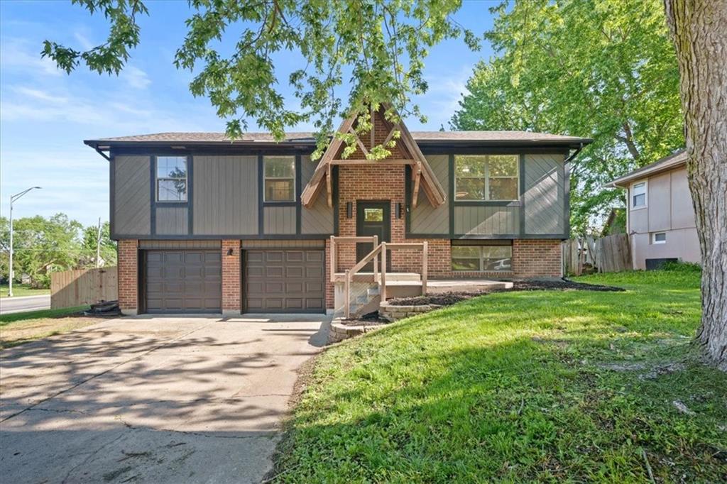 Listing Photo MLS #HMS2616801
