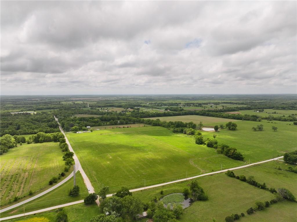 Listing Photo MLS #HMS2616846