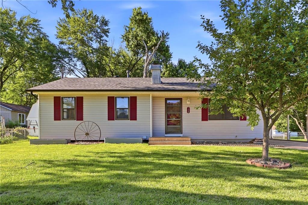 Listing Photo MLS #HMS2616861