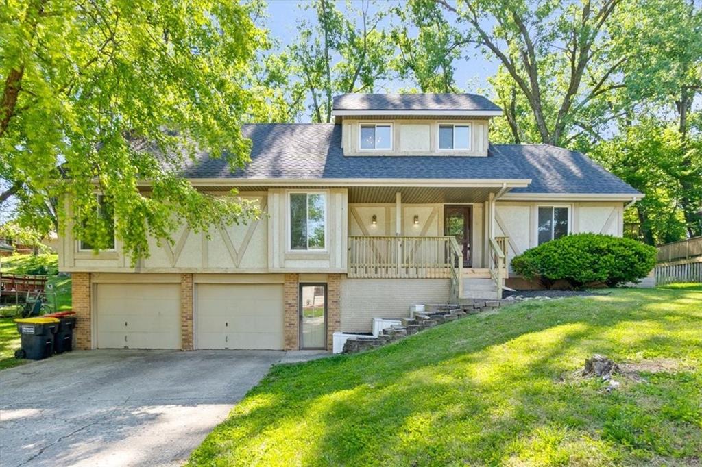 Listing Photo MLS #HMS2616867