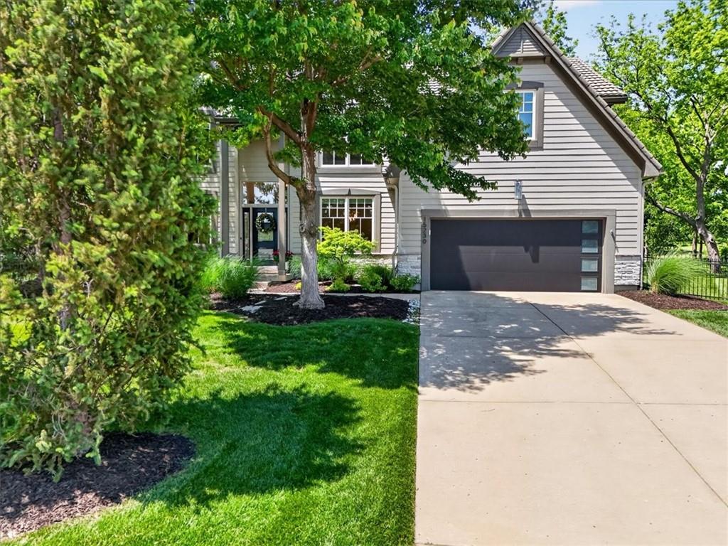 Listing Photo MLS #HMS2616896