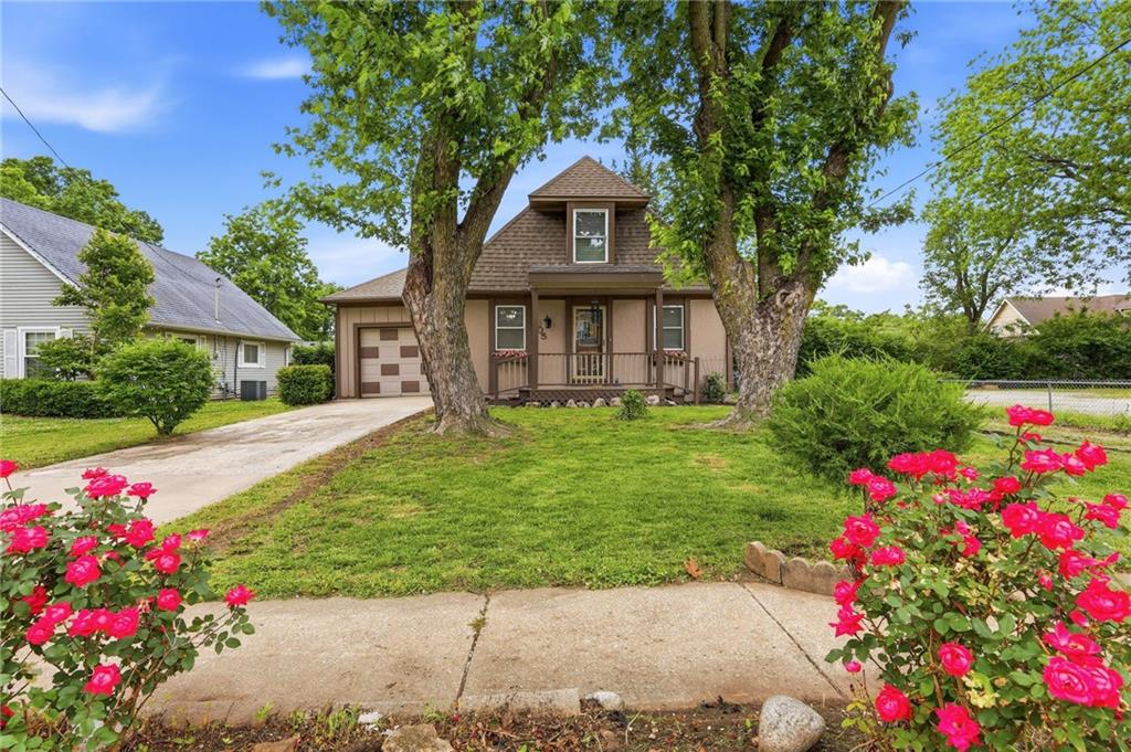 Listing Photo MLS #HMS2616919