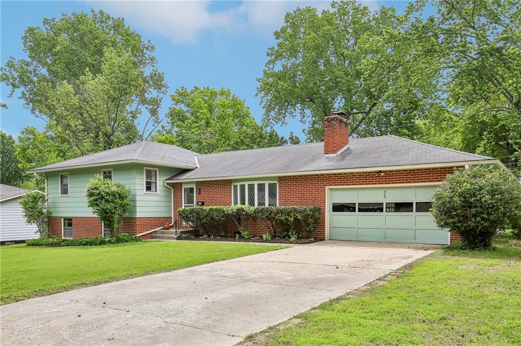Listing Photo MLS #HMS2616932