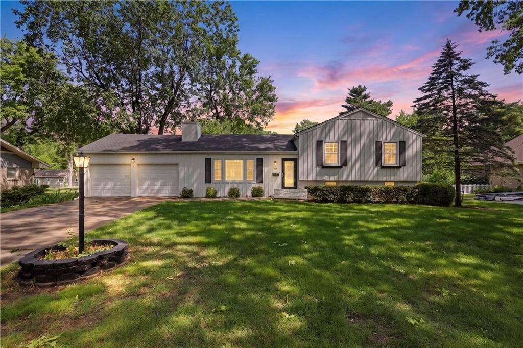 Listing Photo MLS #HMS2616976