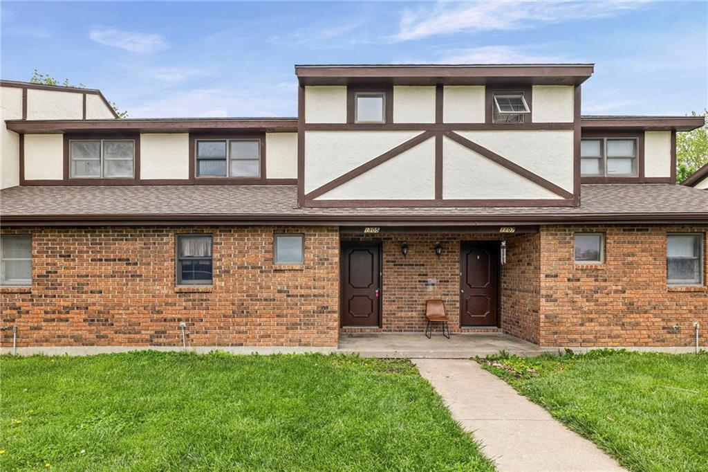 Listing Photo MLS #HMS2617015