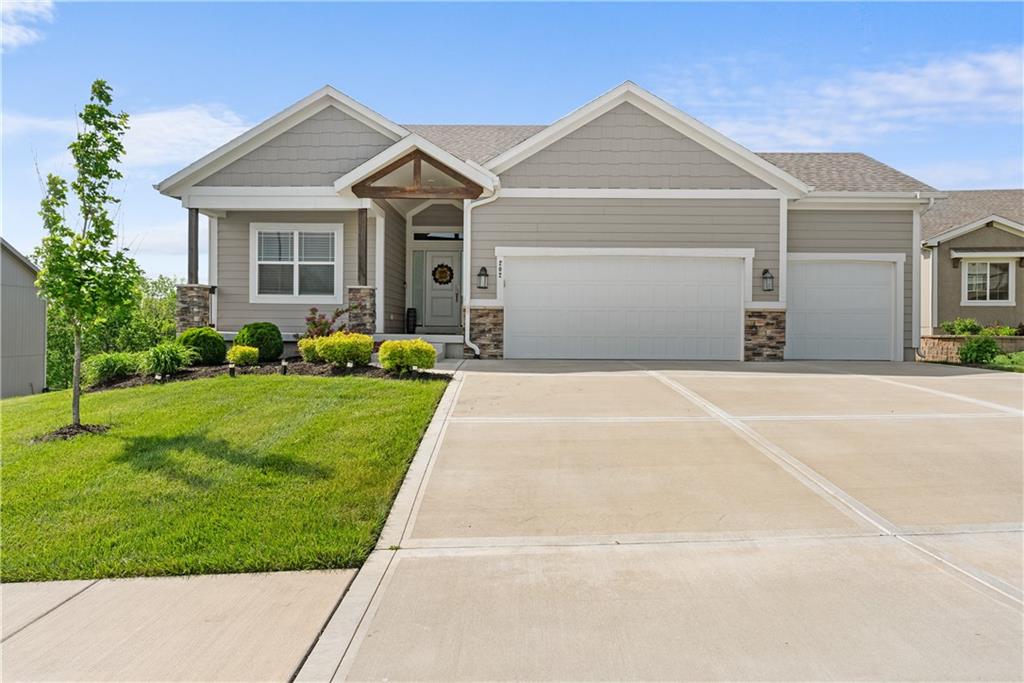 Listing Photo MLS #HMS2617127