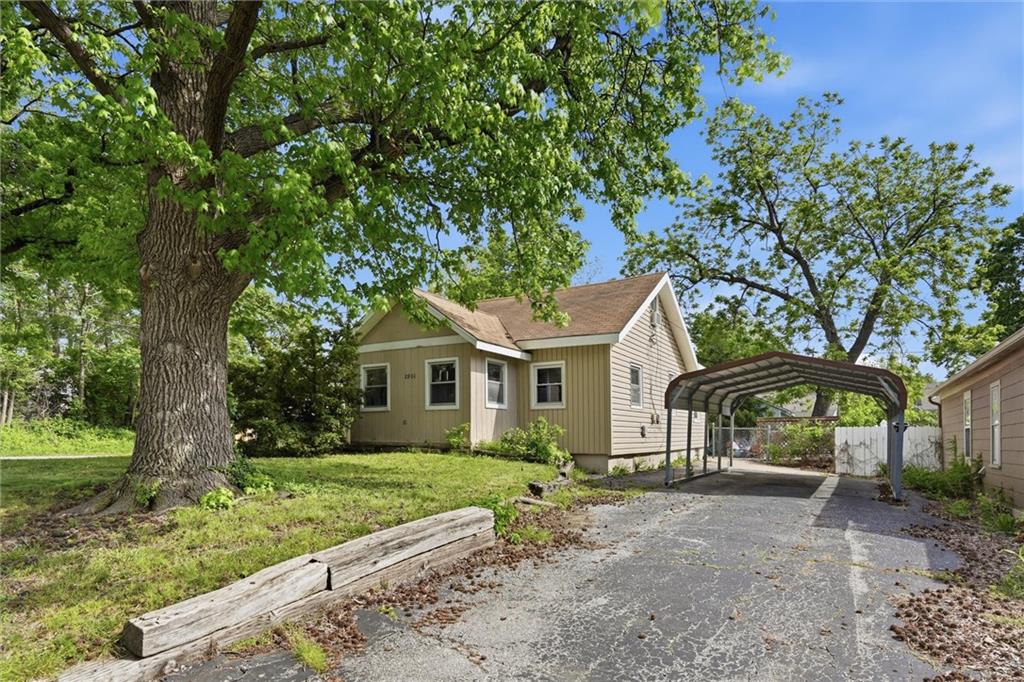 Listing Photo MLS #HMS2617156