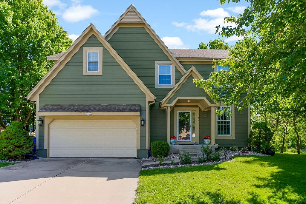 Listing Photo MLS #HMS2617158