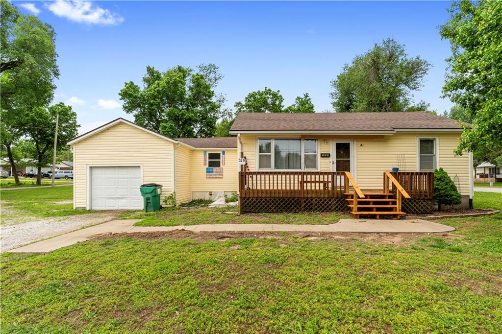 Listing Photo MLS #HMS2617173