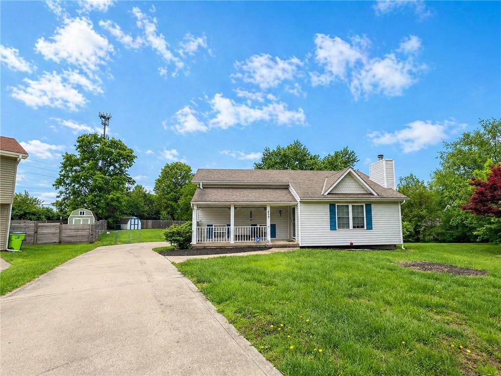 Listing Photo MLS #HMS2617178