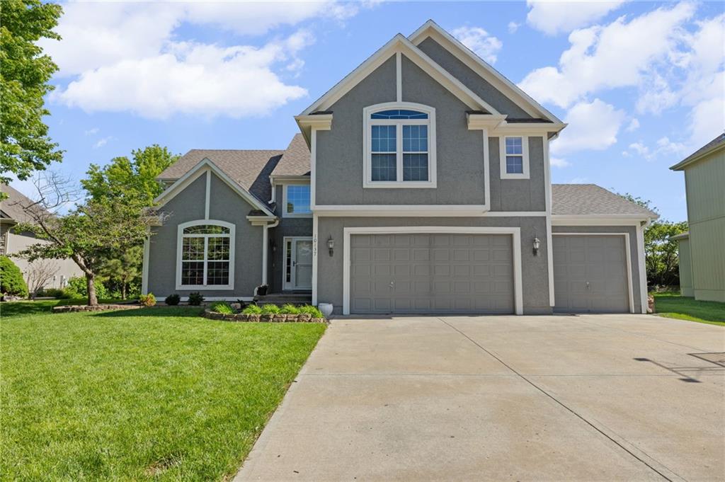 Listing Photo MLS #HMS2617186