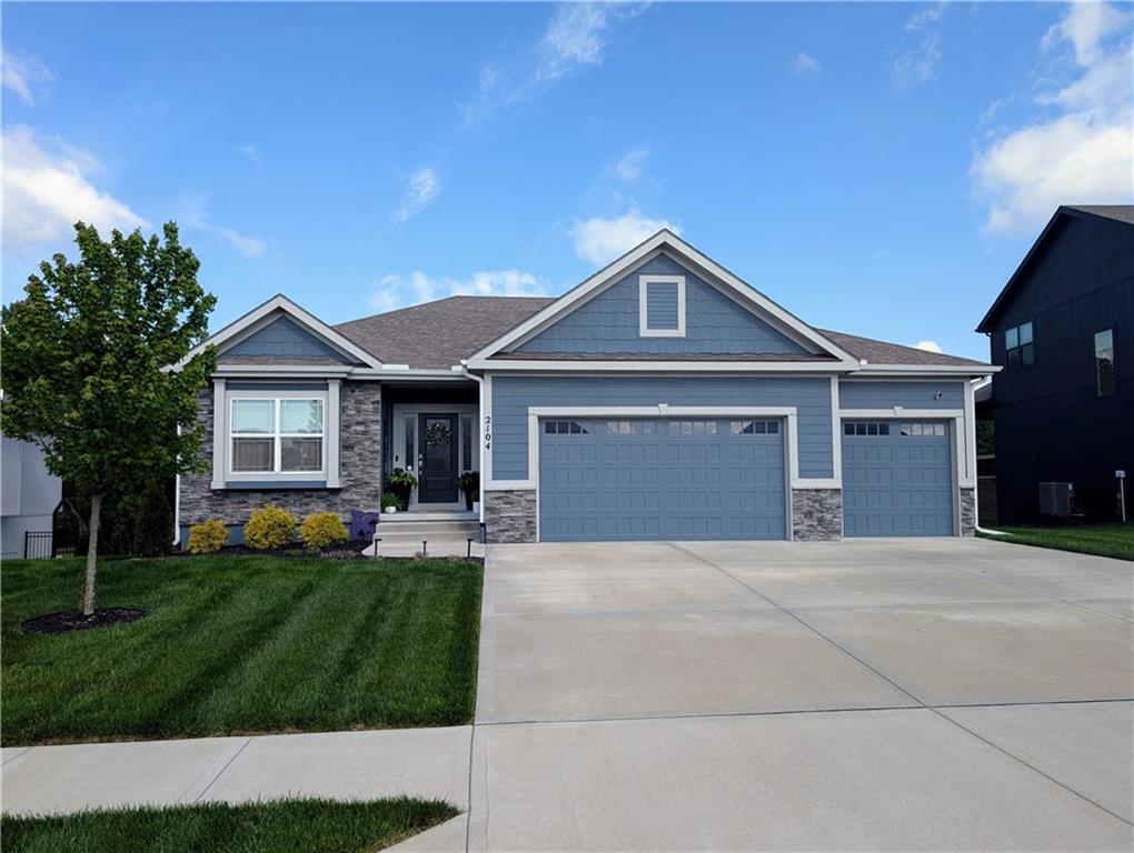 Listing Photo MLS #HMS2617280