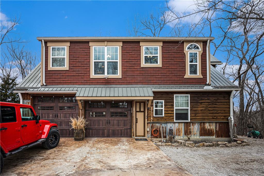 Listing Photo MLS #HMS2617314