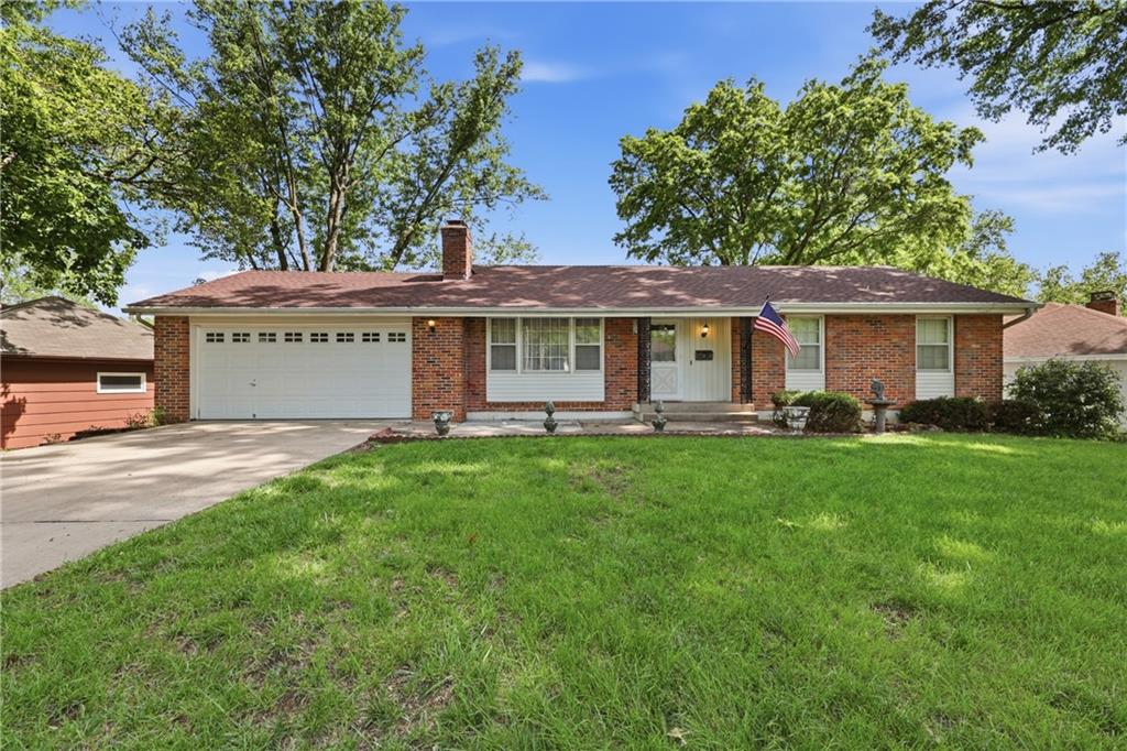 Listing Photo MLS #HMS2617327