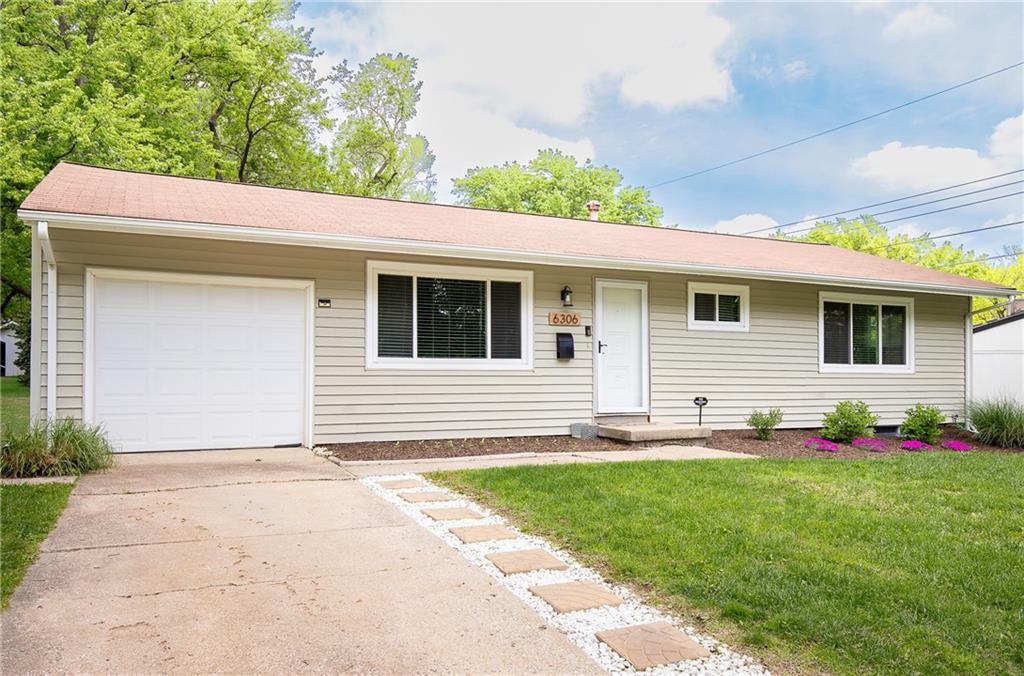 Listing Photo MLS #HMS2617353