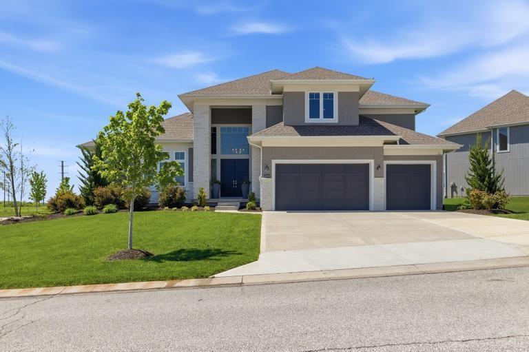 Listing Photo MLS #HMS2617382