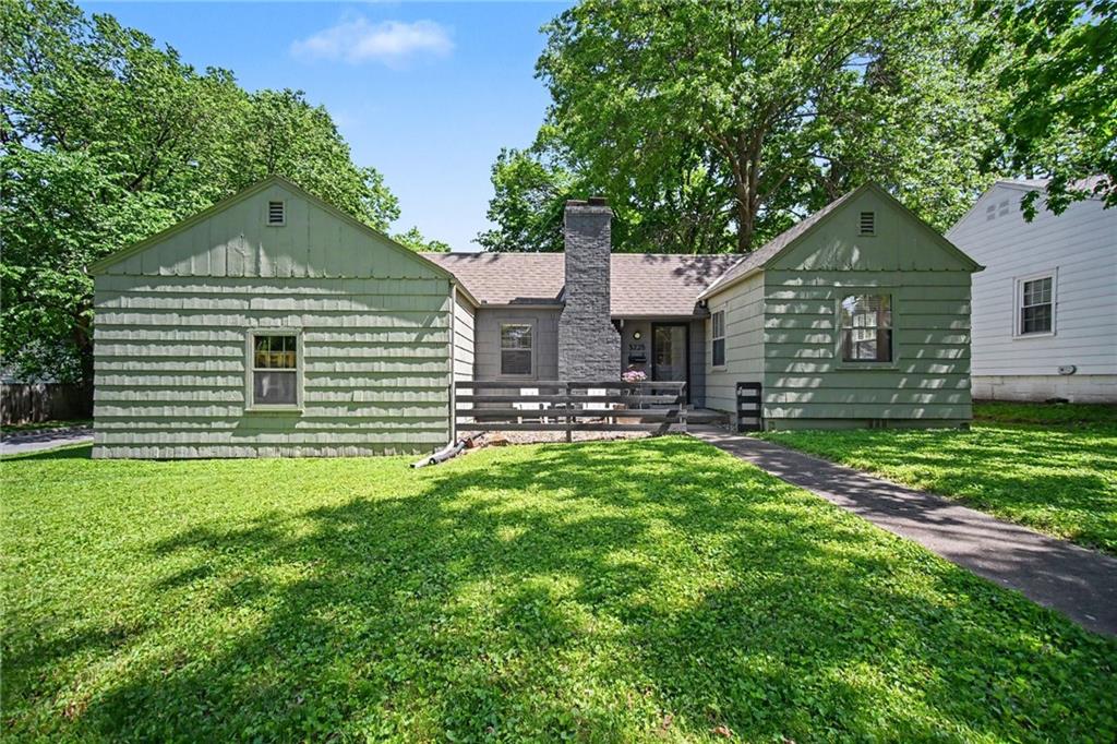 Listing Photo MLS #HMS2617413