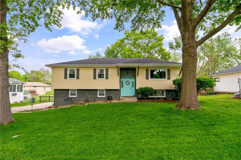 Listing Photo MLS #HMS2617421