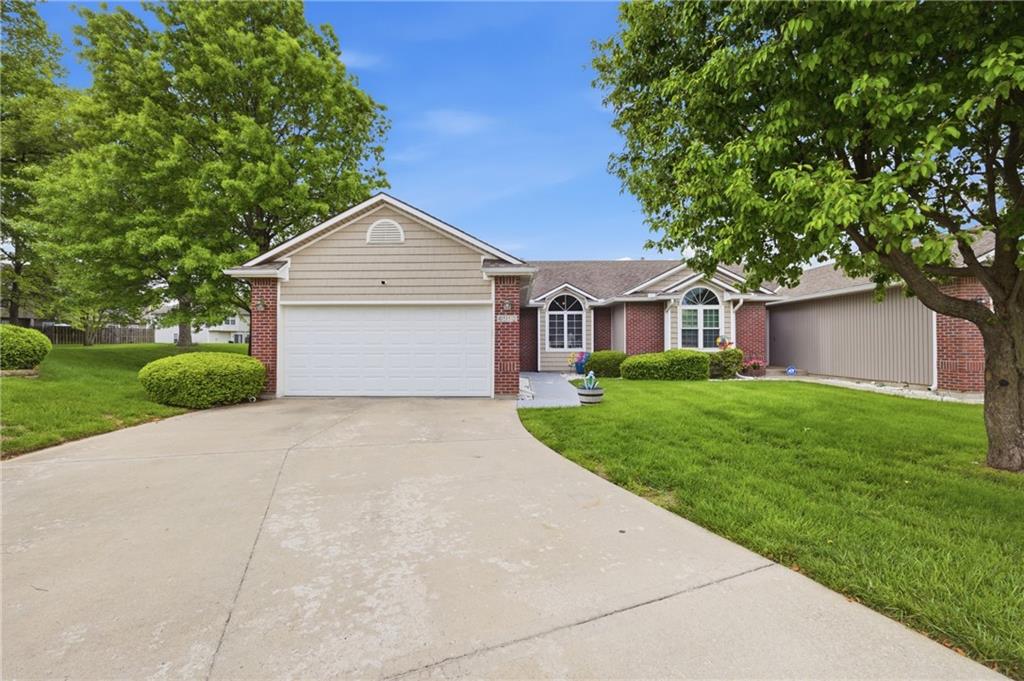 Listing Photo MLS #HMS2617448