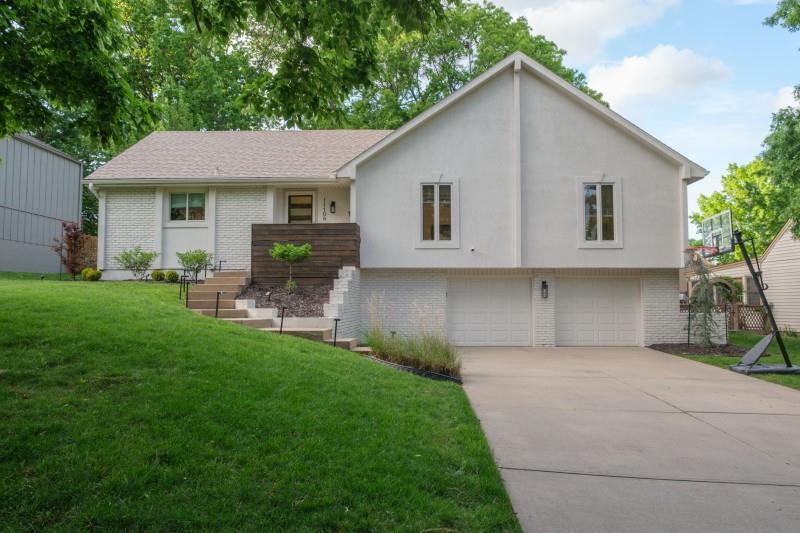 Listing Photo MLS #HMS2617541