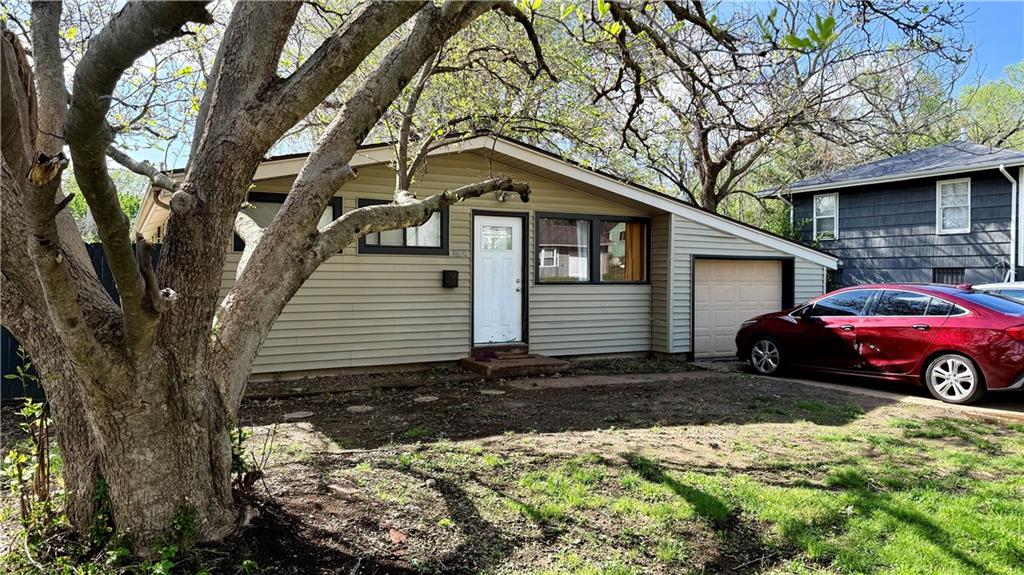 Listing Photo MLS #HMS2617562