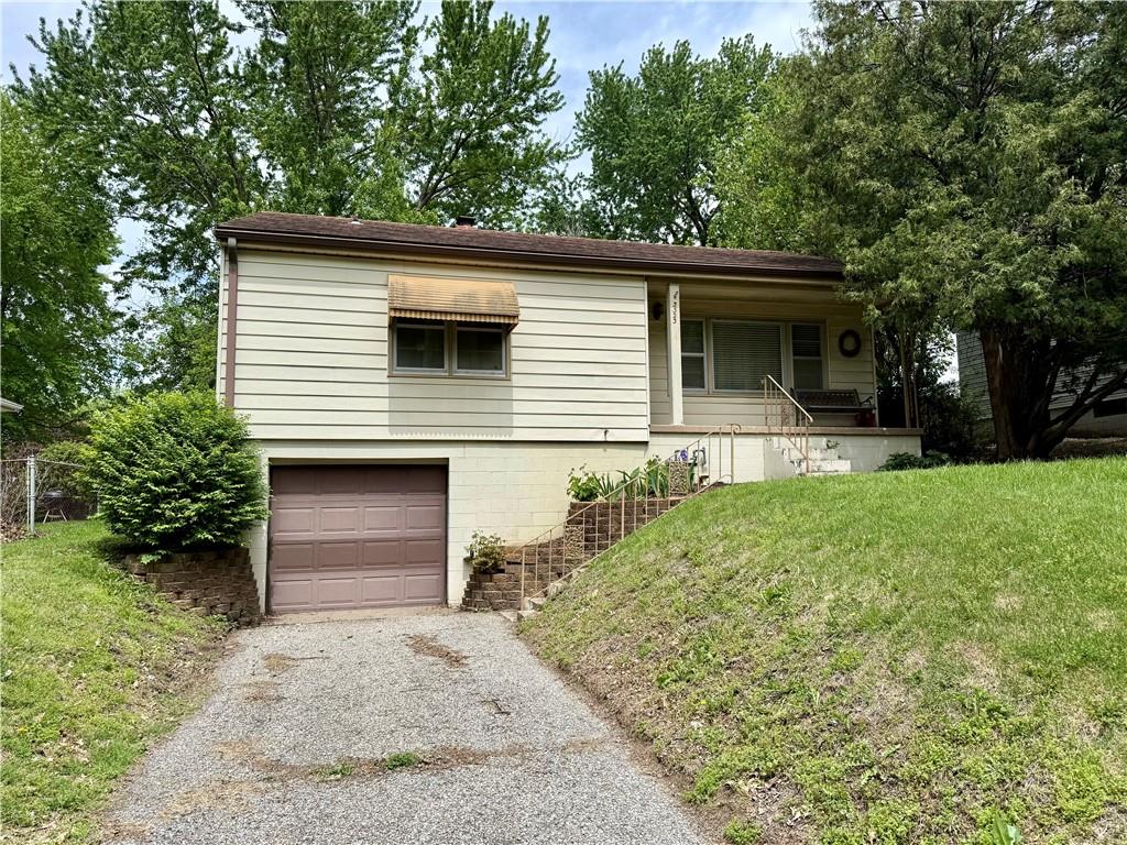 Listing Photo MLS #HMS2617586