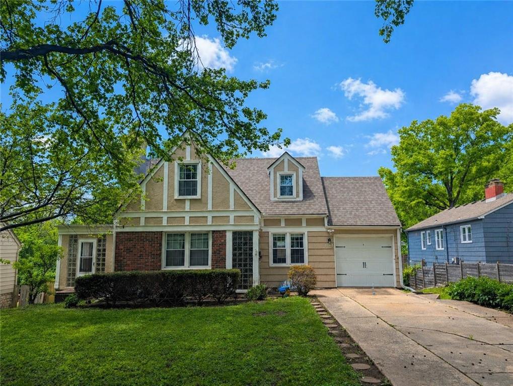 Listing Photo MLS #HMS2617776