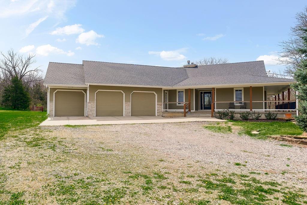 Listing Photo MLS #HMS2617781