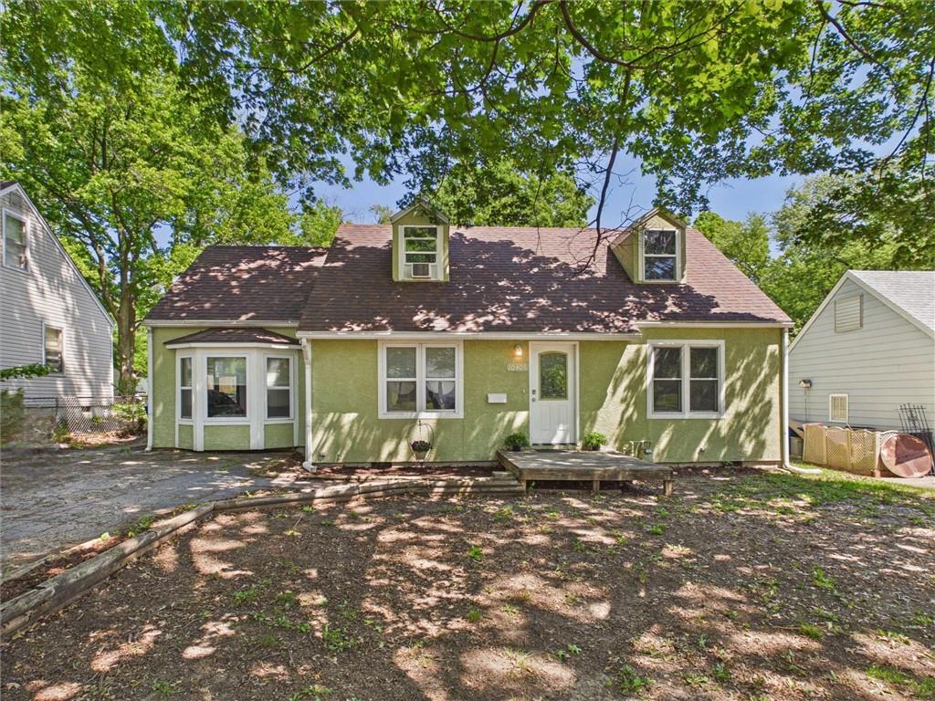 Listing Photo MLS #HMS2617801