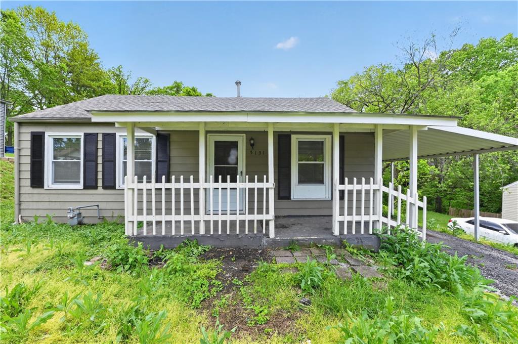 Listing Photo MLS #HMS2618002