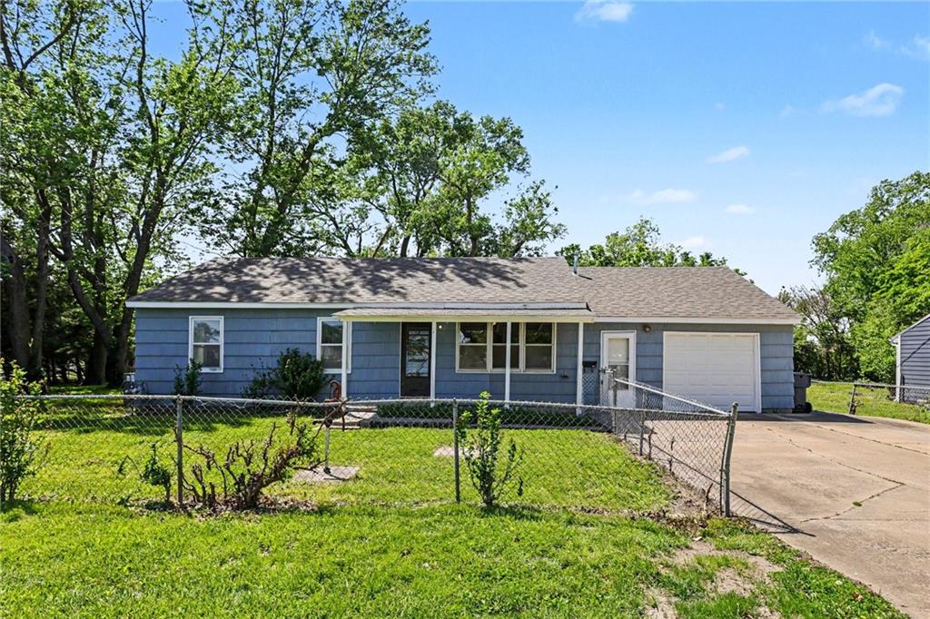 Listing Photo MLS #HMS2618084