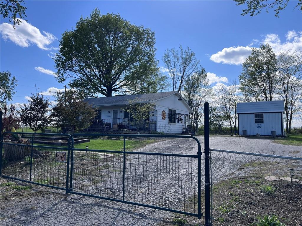 Listing Photo MLS #HMS2618096