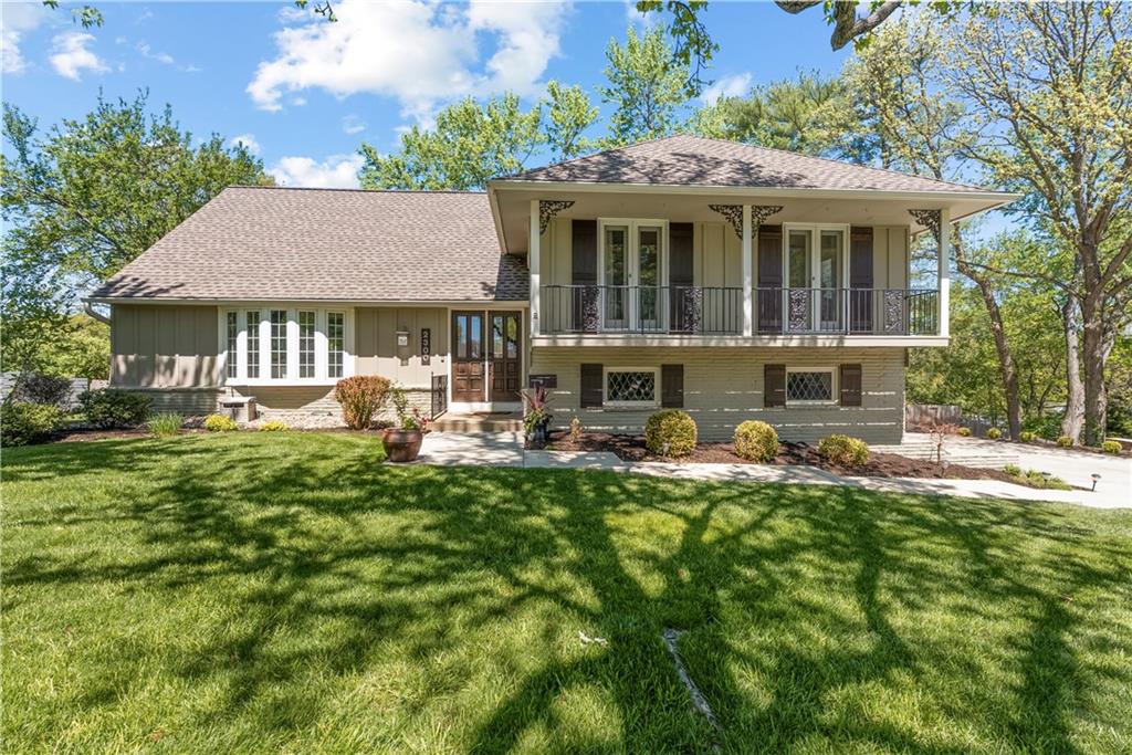 Listing Photo MLS #HMS2618121