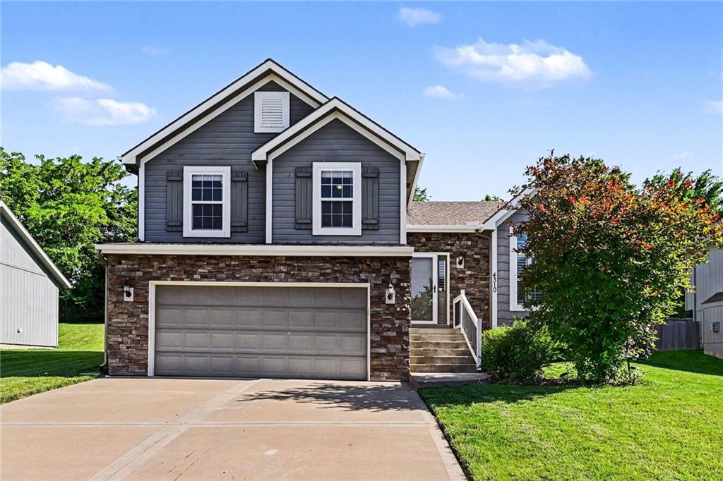 Listing Photo MLS #HMS2618181