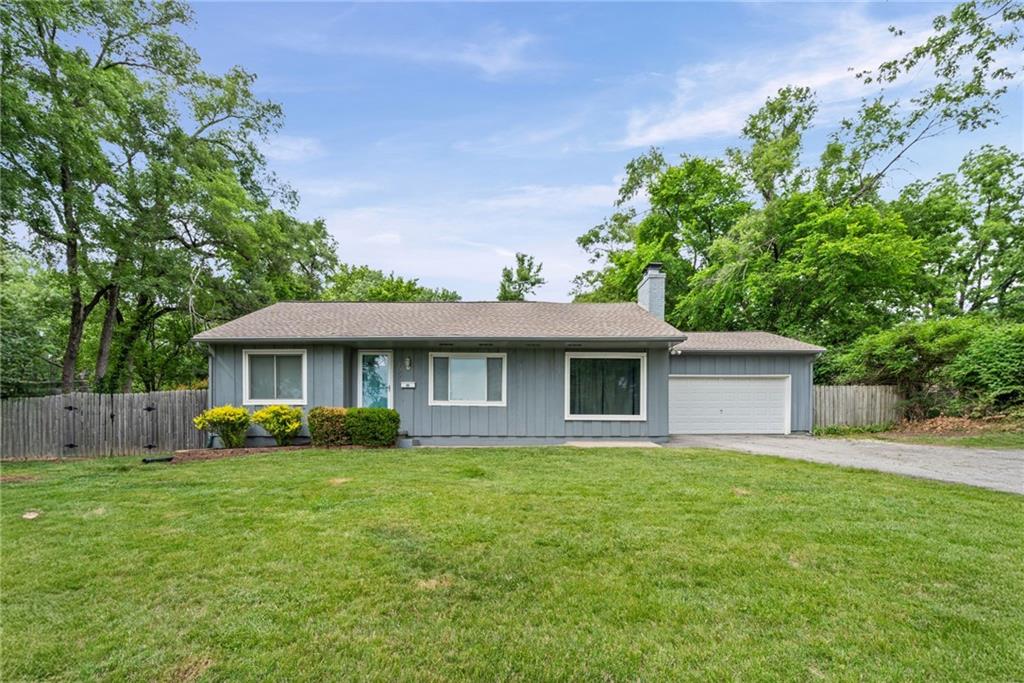 Listing Photo MLS #HMS2618204