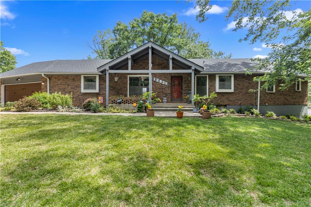 Listing Photo MLS #HMS2618258