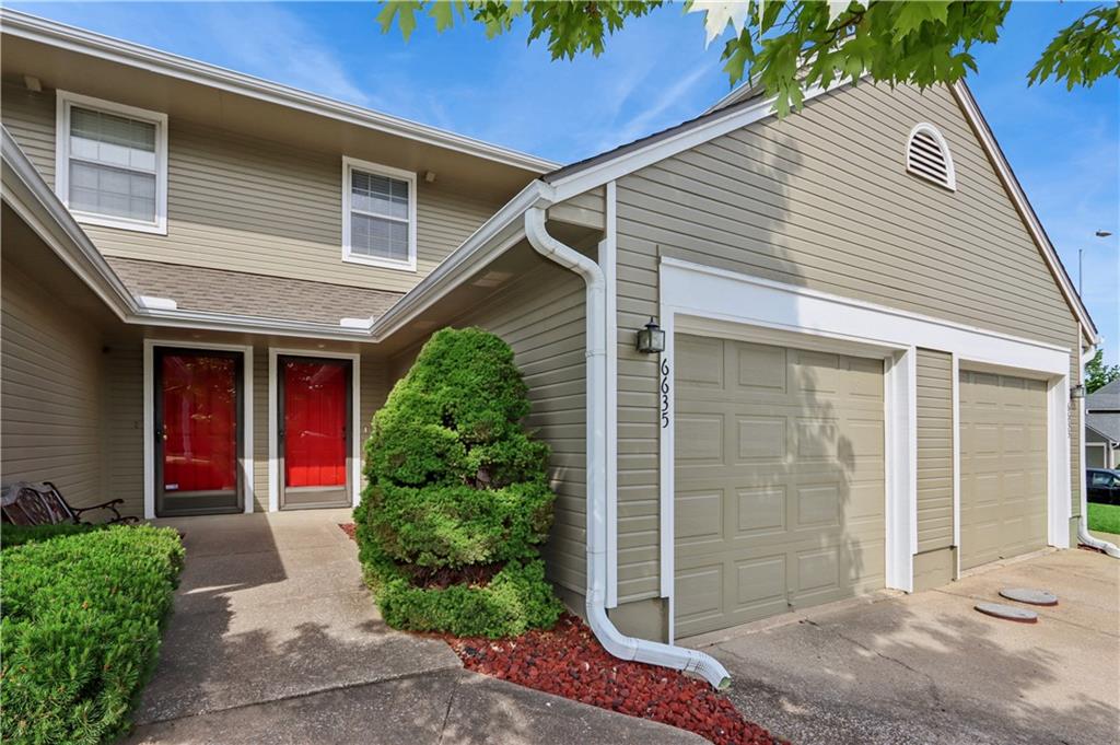 Listing Photo MLS #HMS2618282