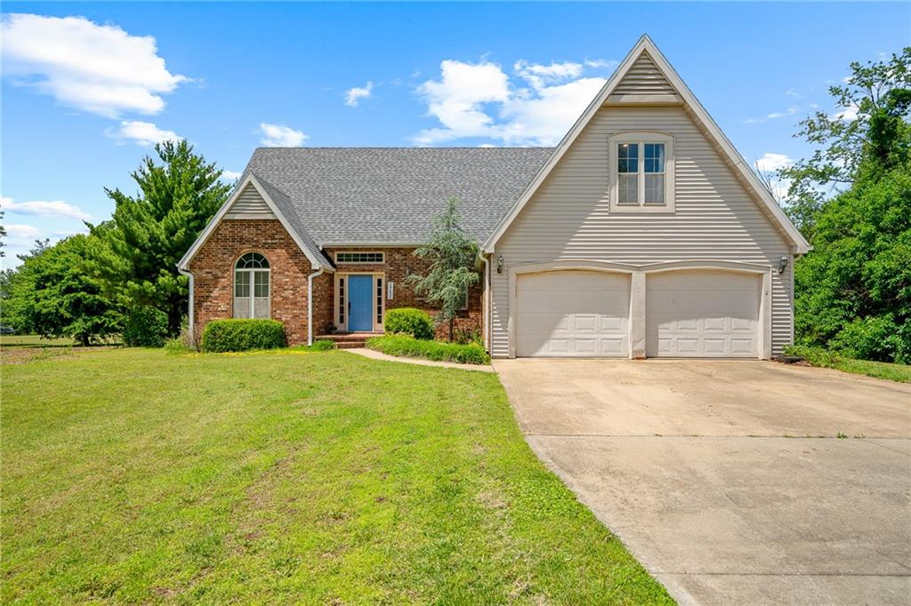 Listing Photo MLS #HMS2618298